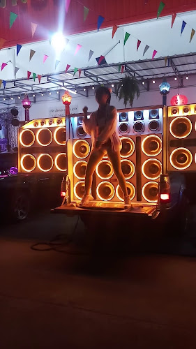 ตลาด บิ๊กฟู๊ด อ้อมน้อย - อำเภอกระทุ่มแบน