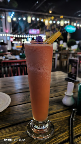 Comentarii opinii despre DEE BEACH PUB & RESTAURANT