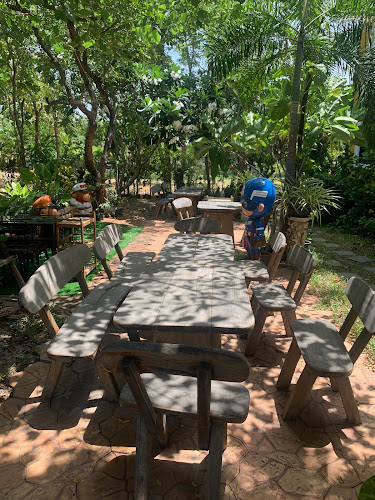 Orange House Cafe Pattaya (ตำหลายคาเฟ่ พัทยา) - อำเภอบางละมุง