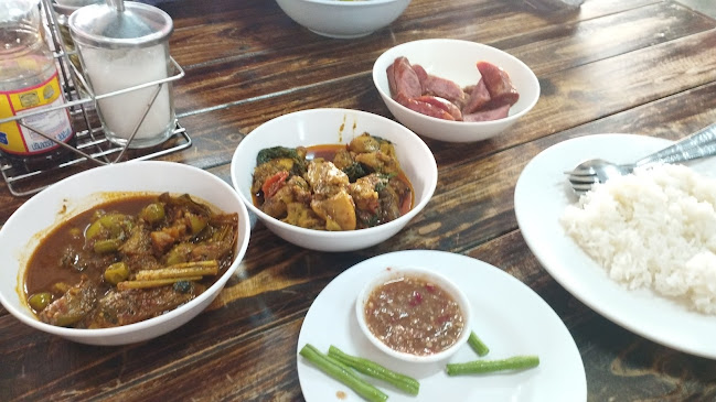 Comentarii opinii despre แกงใต้ แกงป่า ป้าสุ