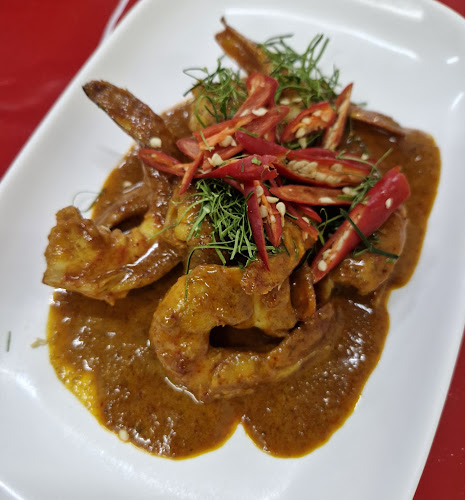 ร้านทะเลไทยภูเก็ต - การบริการอาหารและที่พัก