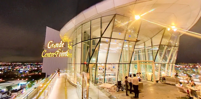 Opinii despre The Sky32 Restaurant în อำเภอบางละมุง - การบริการอาหารและที่พัก