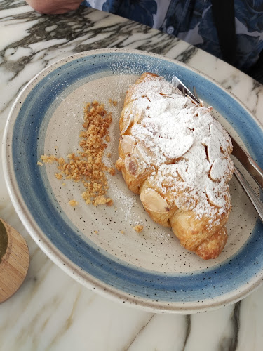 Pastry Addiction - การบริการอาหารและที่พัก