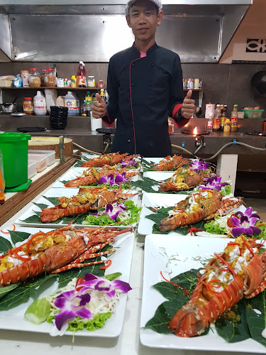 Opinii despre Charming Restaurant în Koh Samui - การบริการอาหารและที่พัก