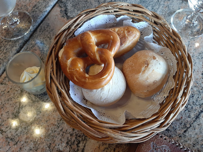 Chez Andy Swiss Restaurant & Steak House - อำเภอเมืองนครราชสีมา