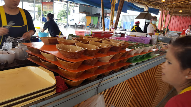 ตะแคงเรือ เตี๋ยวเรืออยุธยา