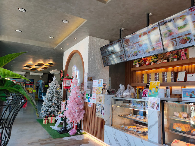 Daddy Dough • ปากเกร็ด - การบริการอาหารและที่พัก