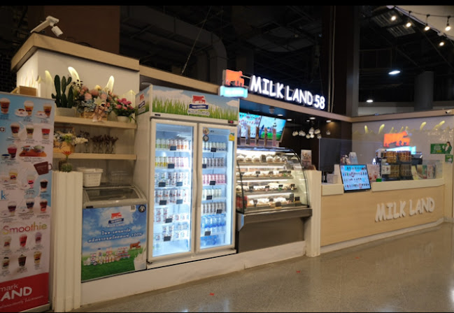 Opinii despre Thai-Denmark Milk Land The Mall Korat în เมือง - การบริการอาหารและที่พัก