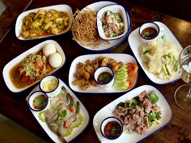 Comentarii opinii despre เมืองเก่า บาร์