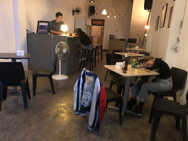 Opinii despre เจริญทาวน์ în อำเภอเมืองพิษณุโลก - การบริการอาหารและที่พัก