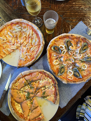 Comentarii opinii despre M&M's Pizzeria & Spaghetteria