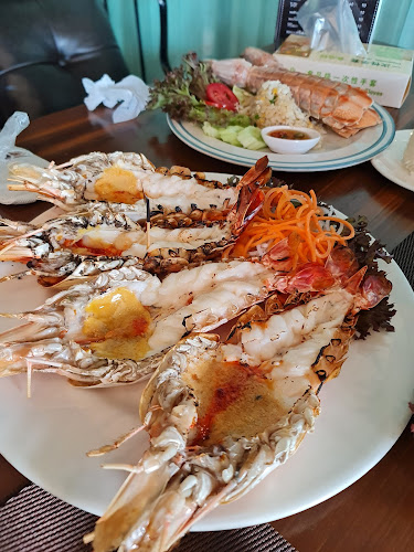 ครัวเซย์ไฮ พิษณุโลก - การบริการอาหารและที่พัก