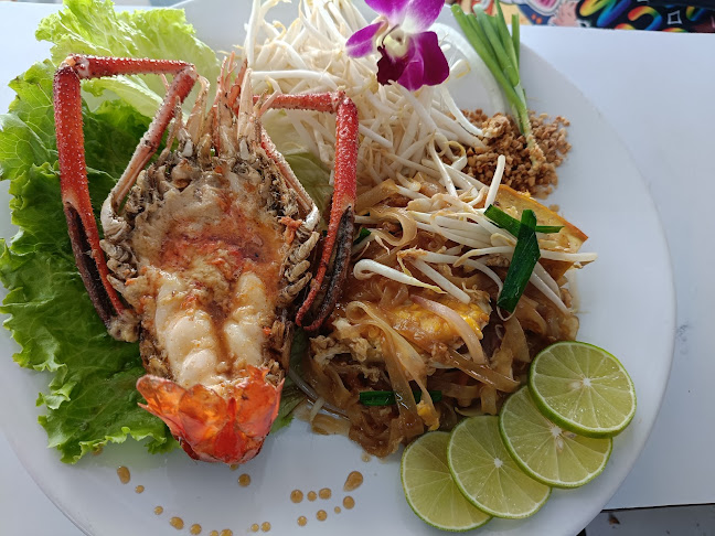 เลขที่ 102/42-44 ซ. พัทยา 3 เมืองพัทยา อำเภอบางละมุง ชลบุรี 20150