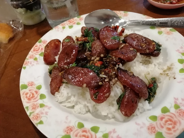 Comentarii opinii despre ร้านอาหาร​มนตรี​