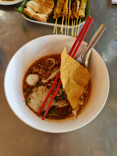 Comentarii opinii despre เจ๊จิ๋ม ก๋วยเตี๋ยวเส้นปลา เกี๊ยวปลา