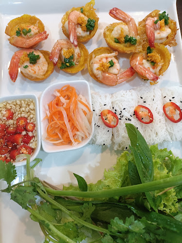 Opinii despre ร้านอาหารเวียดนามซินจ่าวเวียตหาดใหญ่ (วีทีแหนมเนืองหาดใหญ่) în อำเภอหาดใหญ่ - การบริการอาหารและที่พัก