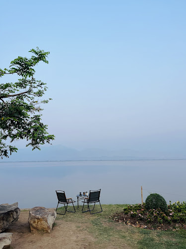 Thai Peacock Park (อุทยานนกยูงไทย), 17/9 ถนน ท่ากว๊าน ตำบล เวียง อำเภอเมืองพะเยา พะเยา 56000