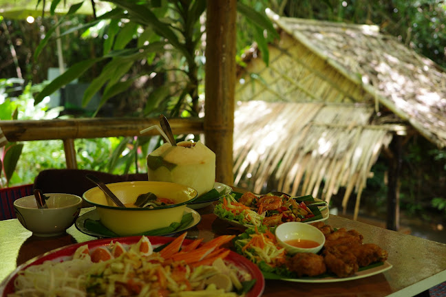 Comentarii opinii despre บ้านสวนลุงรงค์ Suan Lung Rong. Cafe'and restaurant