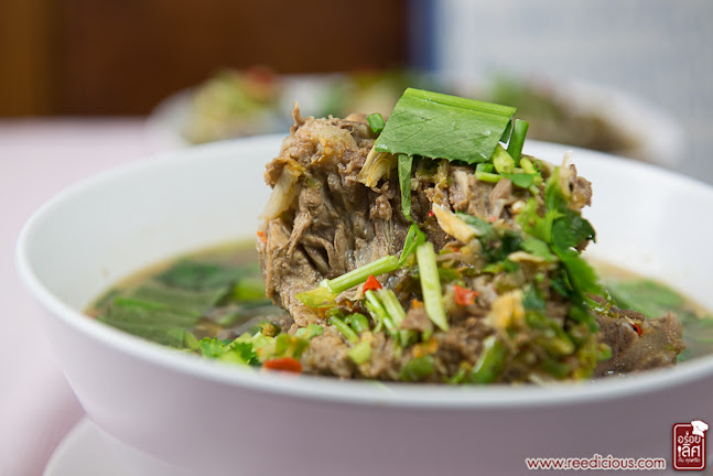 Opinii despre ส้มตำค้ำคูณ จอมเทียน พัทยา în อำเภอบางละมุง - การบริการอาหารและที่พัก