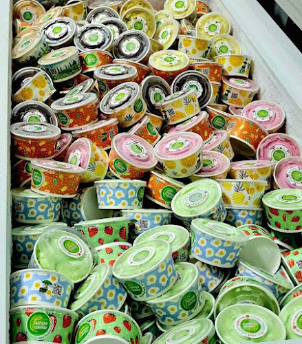 ไผ่ทองพัทยา - การบริการอาหารและที่พัก