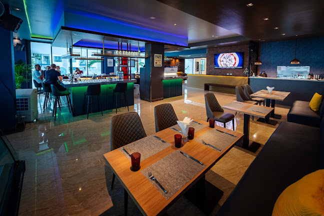 Cafe Blu Pattaya - อำเภอบางละมุง