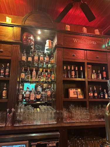 Irish Times Pub Phuket - อำเภอกะทู้