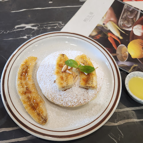Mililin Cafe & Eatery - การบริการอาหารและที่พัก