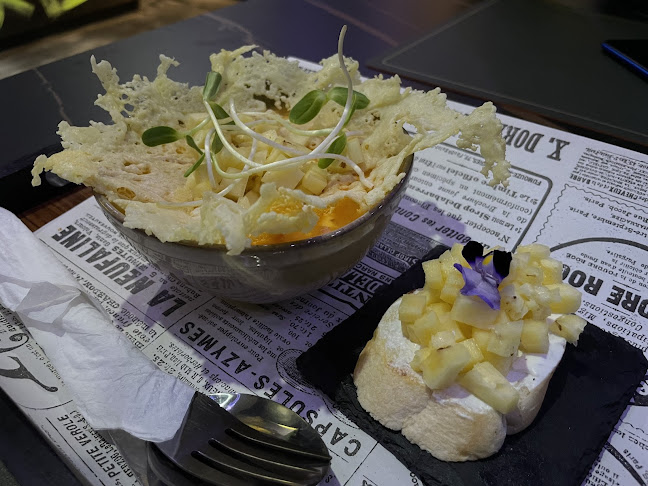 Jumanji Cafe - การบริการอาหารและที่พัก