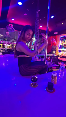 Opinii despre Action Street în อำเภอบางละมุง - การบริการอาหารและที่พัก