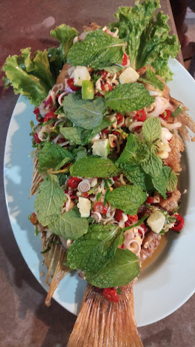 Opinii despre กมลาเมี่ยงปลาเผา în อำเภอกะทู้ - การบริการอาหารและที่พัก