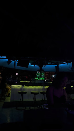 The Tipsy Mermaid - การบริการอาหารและที่พัก