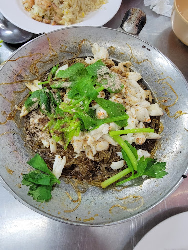 Opinii despre Tumrub Suki Khao Pad Pu Hatyai în อำเภอหาดใหญ่ - การบริการอาหารและที่พัก