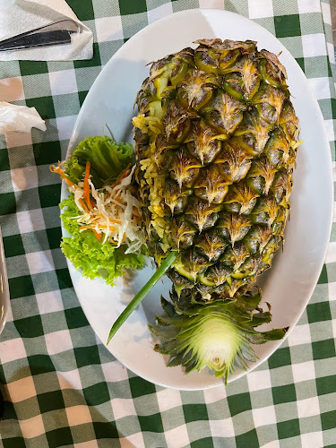 Opinii despre Yoyo Restaurant Karon Beach Phuket în อำเภอเมืองภูเก็ต - การบริการอาหารและที่พัก