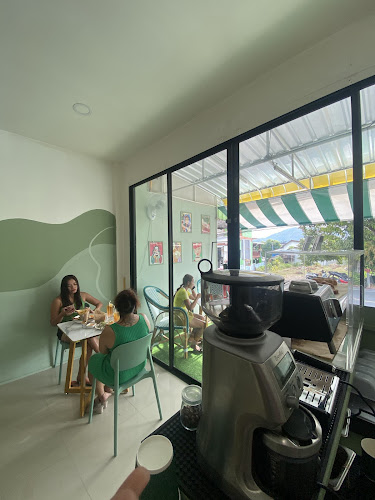 Cafe De Amour - การบริการอาหารและที่พัก