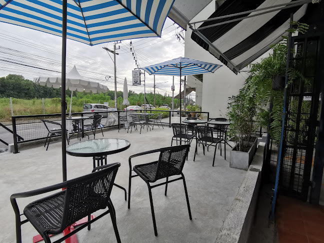 Opinii despre SAFE HOUSE CAFE în อำเภอหาดใหญ่ - การบริการอาหารและที่พัก