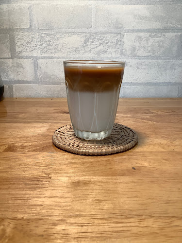 Opinii despre แมวโยงขวา Slow Bar and Board Game în อำเภอเมืองลำปาง - การบริการอาหารและที่พัก