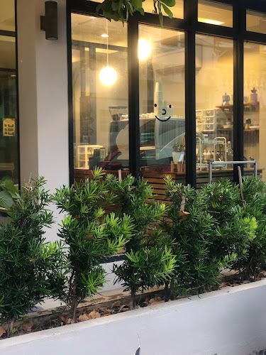 MIAMI.Coffee - การบริการอาหารและที่พัก