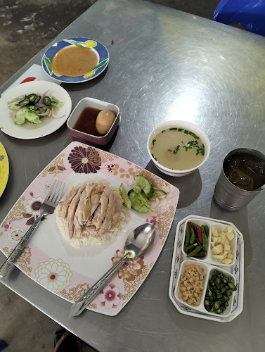 ร้านข้าวมันไก่บางบอน - อำเภอเมืองระยอง