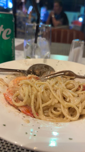 Opinii despre ลา พิคโคล่า คาเฟ่ แอนด์ เรสเตอรรอง în อำเภอกะทู้ - การบริการอาหารและที่พัก