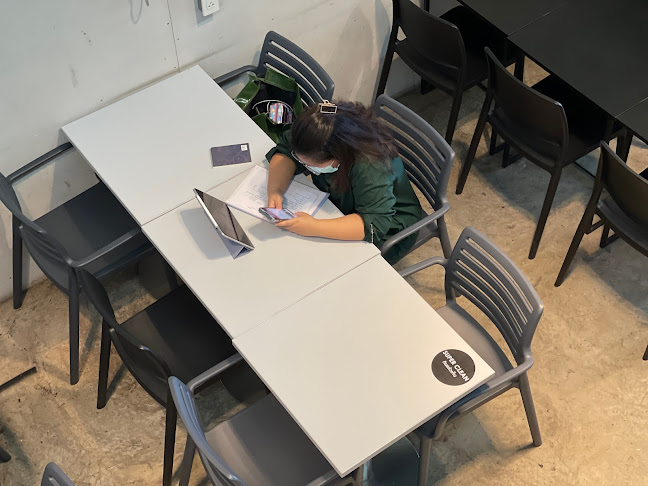 CLASS Cafe & Co-Working Khonkaen 24 hr - การบริการอาหารและที่พัก