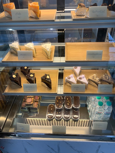 Comentarii opinii despre Ten slash coffee corner tenslash เท็นสแลช คาเฟ่นครปฐม