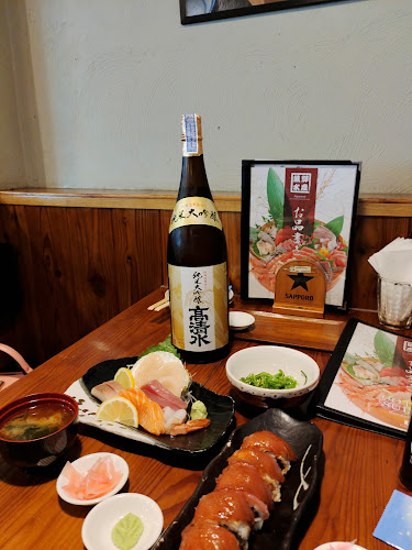 469/1 หมู่ที่ 6 ถนน วิเศษ ตำบล ราไวย์ อำเภอเมืองภูเก็ต ภูเก็ต 83100