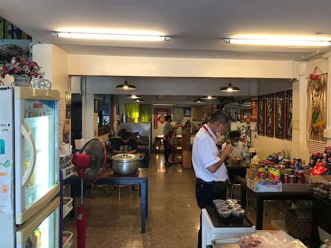 Comentarii opinii despre ตั้งฮั้งชวง อากงเป็ดพะโล้ ก๋วยเตี๋ยวเป็ด