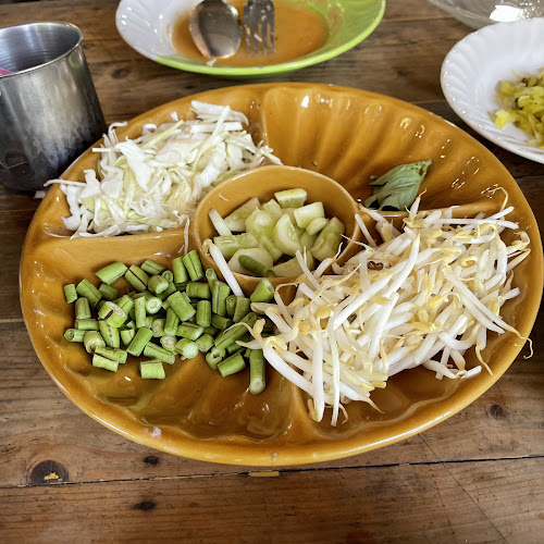 Opinii despre ขนมจีนป้าน้อย în อำเภอบางละมุง - การบริการอาหารและที่พัก