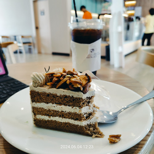 กาแฟพันธุ์ไทย สาขาตลาดหนองบัว - การบริการอาหารและที่พัก