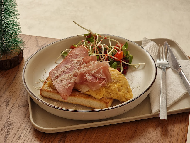 3574 ตำบลเชิงเนิน อำเภอเมืองระยอง ระยอง 21000