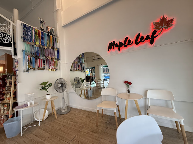 Maple leaf Coffee and Bar @ฉื่อฉาง - อำเภอหาดใหญ่
