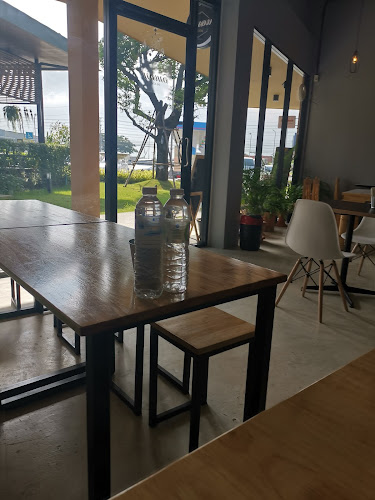 Opinii despre ร้านอิ่มเอม în อำเภอบางเสาธง - การบริการอาหารและที่พัก