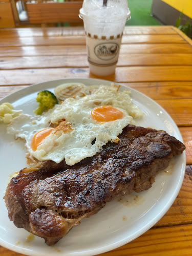 Opinii despre Happy Steak​ House​ în อำเภอบางละมุง - การบริการอาหารและที่พัก