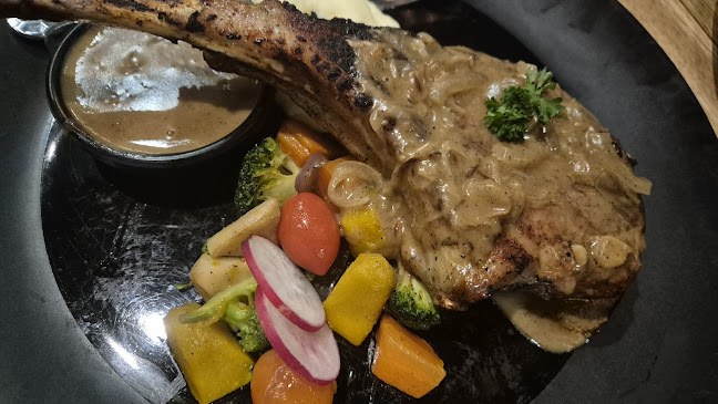 Opinii despre S Cafe & Bistro în อำเภอเมืองนครสวรรค์ - การบริการอาหารและที่พัก